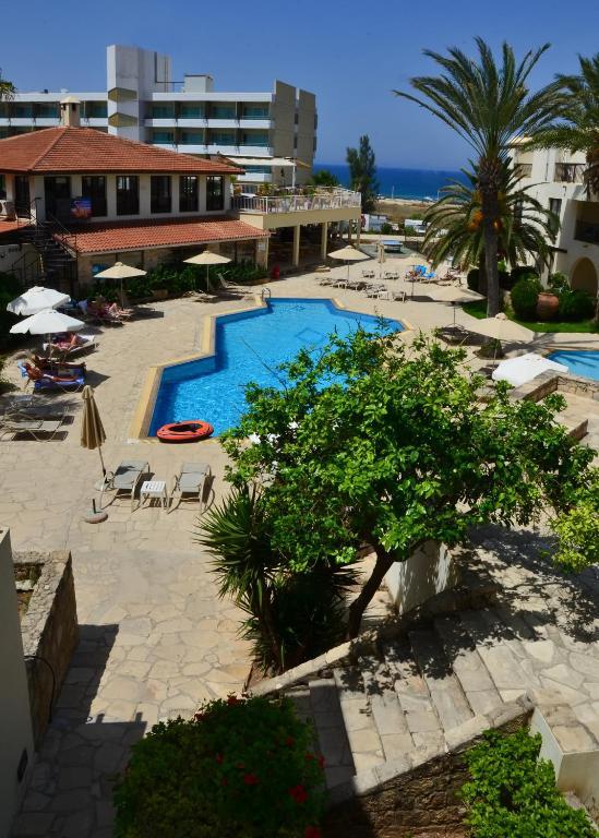 Panareti Paphos Resort Exterior photo